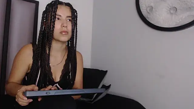 Lucy-23 online show from December 2, 4:14 am