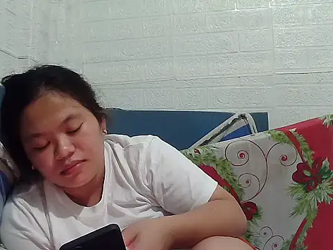 Snapshot of cris_sweety chatting on October 17, 7:22 am cris sweety online show from October 17, 7:22 am