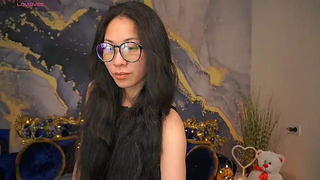 Yen Star online show from March 7, 8:38 pm