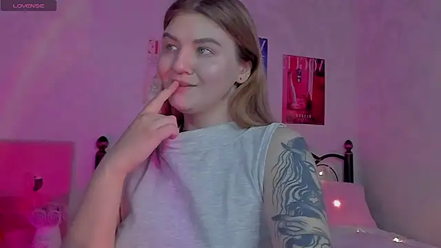 Ruby Al1en online show from January 17, 1:24 am