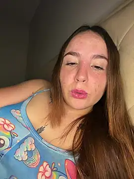 m0ranguinh0s2 online show from July 21, 4:19 pm