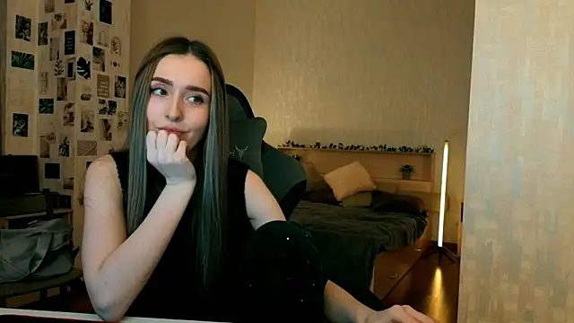 yourrdanceteacher online show from February 12, 8:10 pm