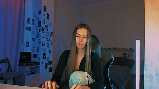 yourrdanceteacher online show from November 29, 8:13 pm