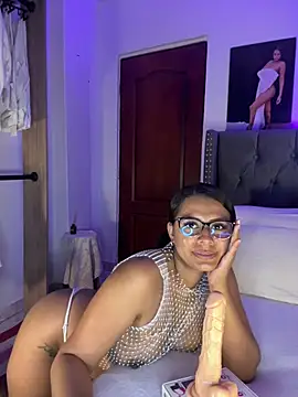 ema zoe online show from July 19, 12:46 am