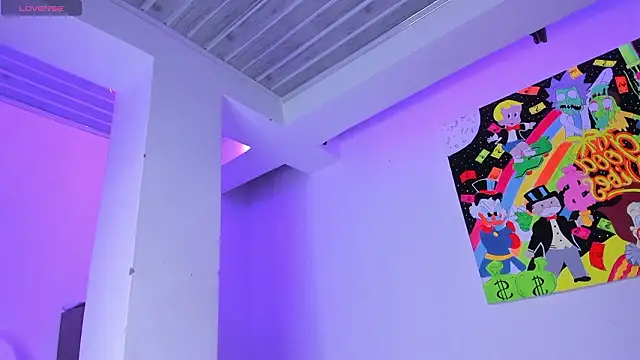 MiaVillalobos online show from February 3, 1:48 am