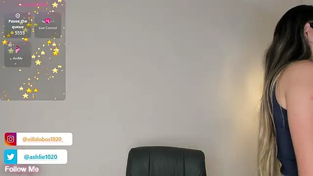 MiaVillalobos online show from October 30, 12:17 pm