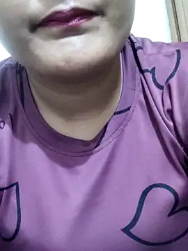 Cute pinkii online show from April 3, 8:29 pm