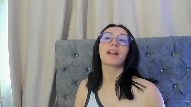 Ginevra esposito online show from August 4, 6:47 pm