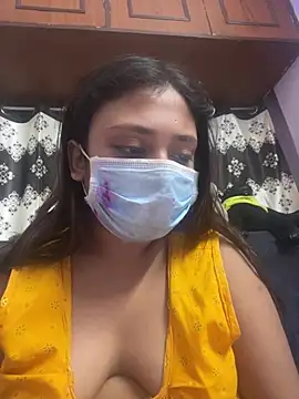 Beautywithbrainofc online show from May 4, 11:51 pm