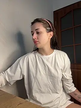 Snapshot of vexlana chatting on October 26, 1:17 pm vexlana online show from October 26, 1:17 pm