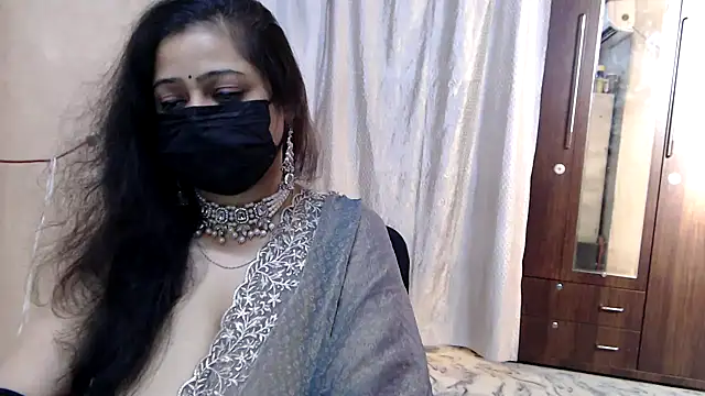 sexy indianboobs online show from May 1, 11:46 am