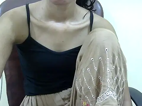 smallcuute online show from November 2, 12:47 am