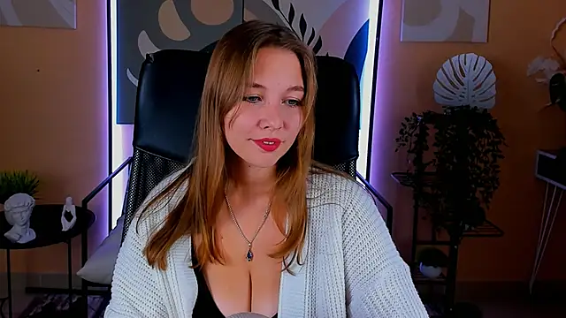 Snapshot of VivianGutierrez chatting on October 8, 9:57 am VivianGutierrez online show from October 8, 9:57 am