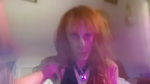 Spicy Cinnamon Heart online show from January 12, 9:14 am