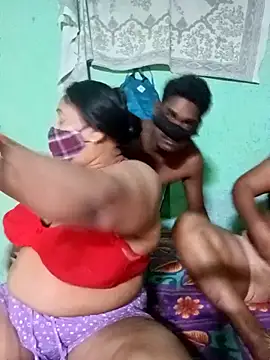 LoveOnStream online show from March 8, 12:31 pm