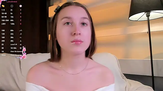 NanaMertins online show from December 4, 1:30 am