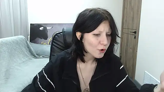 TinaQuiin online show from February 12, 9:11 am