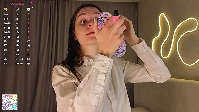 MinaMancilla online show from October 23, 4:18 am