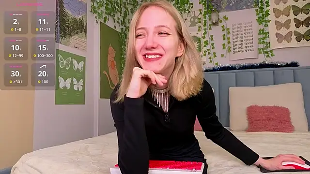 EmmaNovak online show from December 22, 12:52 pm