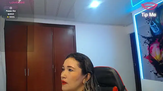 noelia milf19 online show from July 25, 1:56 am