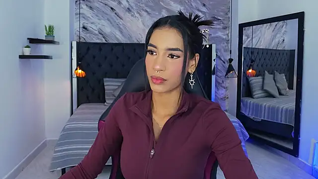 kitty collins  online show from May 28, 11:52 am