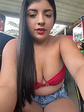 Isaa-Sweet online show from June 17, 5:03 pm