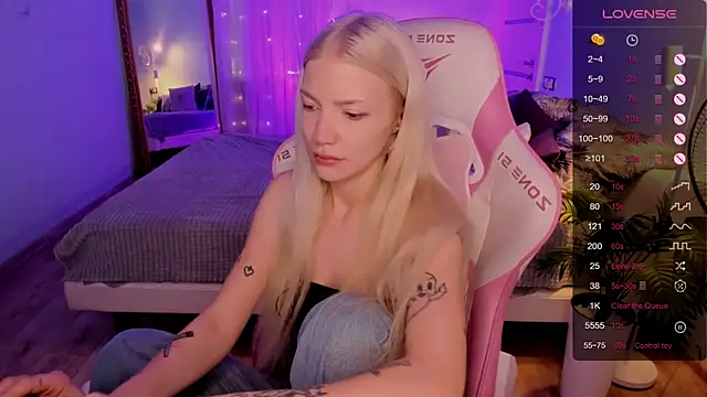 AnyaTaylor  online show from June 14, 8:36 am