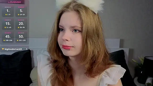 JulietteRain online show from June 27, 8:04 pm