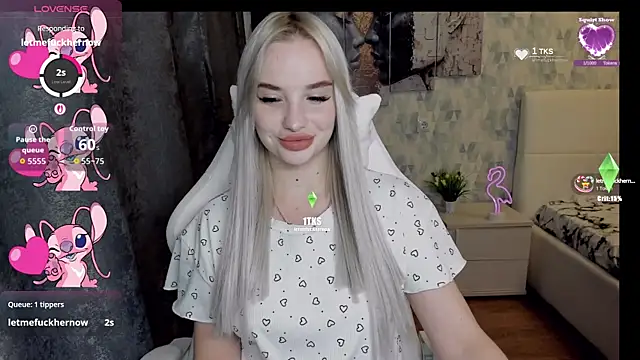 KiraKrox online show from September 12, 6:37 pm