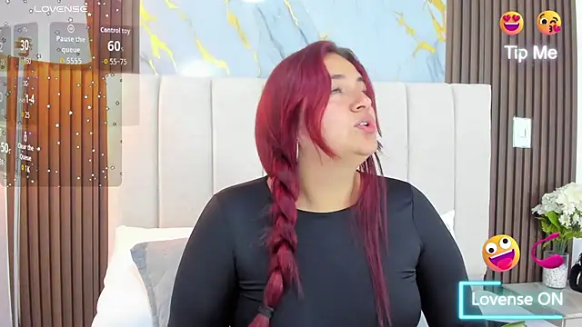Victoria Guzman online show from July 21, 4:51 pm