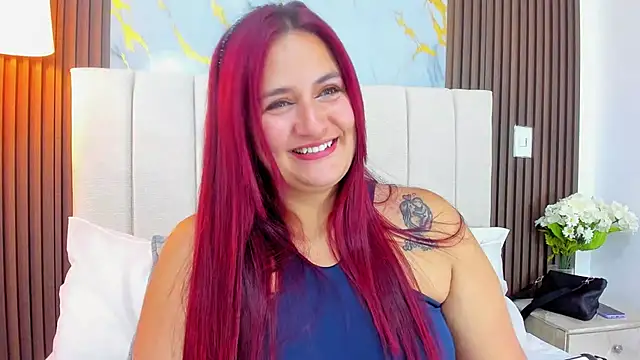 Victoria Guzman online show from July 13, 3:02 pm