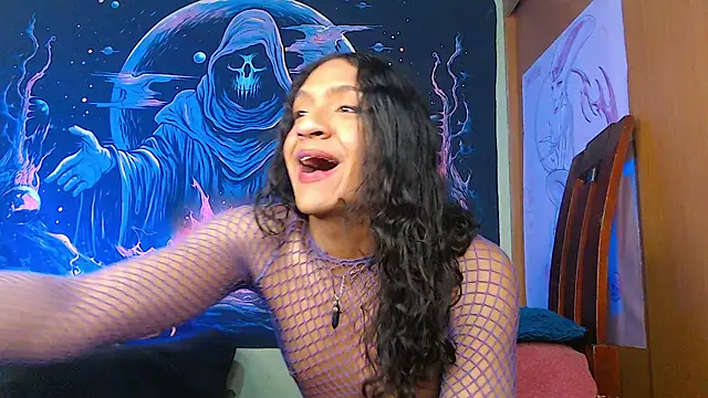 Galgadot3 online show from August 9, 1:46 am
