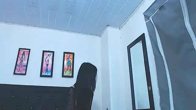 natashat lorent online show from June 25, 4:12 am