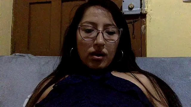 Snapshot of AlbyberCH chatting on October 5, 1:32 am AlbyberCH online show from October 5, 1:32 am