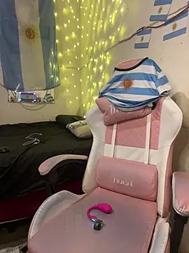 SoftLady S33 online show from July 2, 3:23 am