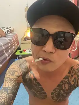 XLJjjjjjjjjjj online show from December 17, 2:32 pm