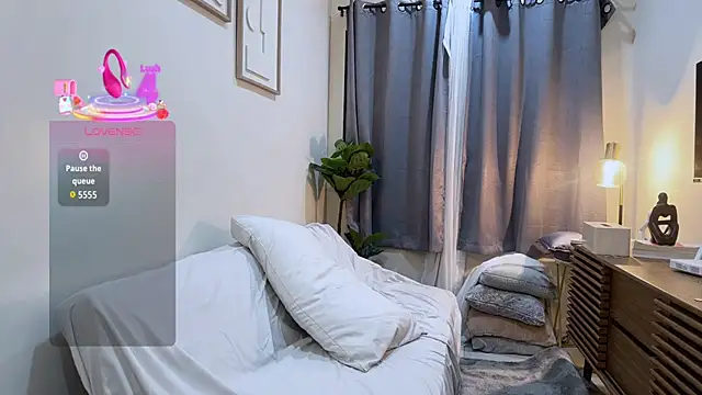 penny coco online show from October 31, 9:08 pm