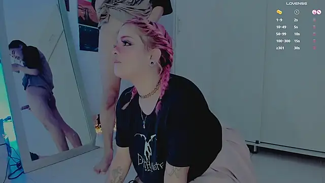 amywilld online show from June 24, 2:43 am