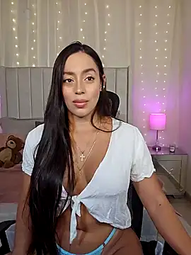 AriadnaTaylor online show from April 24, 6:44 pm