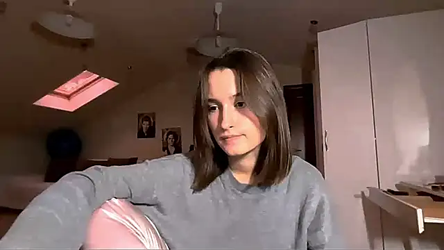 DarlineBrustera online show from October 5, 2:55 pm