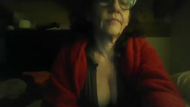 klarissabloum online show from March 7, 10:06 pm