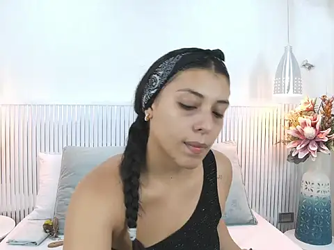 Lexxi gb online show from July 9, 8:44 pm