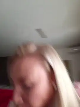 merlyn4 online show from November 26, 10:27 am