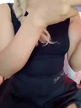 Scarlet-medina1 online show from April 21, 9:22 pm