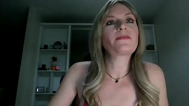 Canada DD online show from January 18, 1:24 am