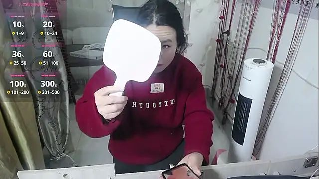 KateCondon online show from January 11, 11:37 am