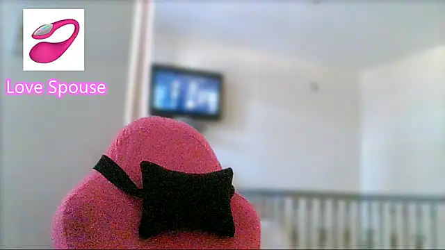 Snapshot of lina_maria99 chatting on September 21, 10:08 pm lina maria99 online show from September 21, 10:08 pm