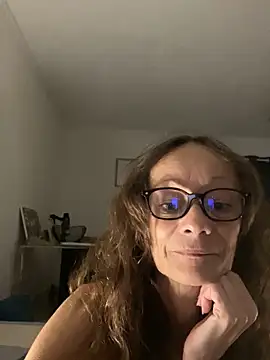 Chris06d22xh online show from September 11, 7:03 pm