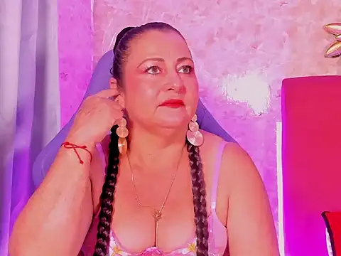 PalomaLombardi online show from November 17, 8:09 pm