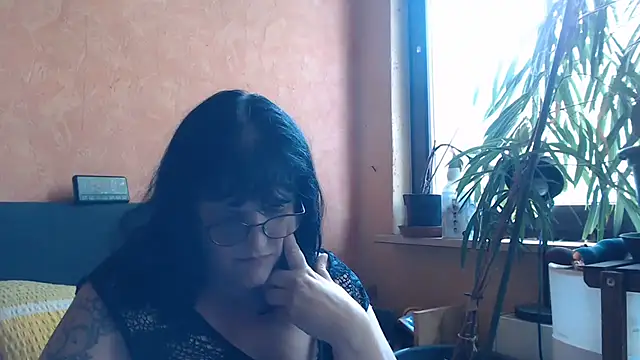 ladyfrombonn online show from July 19, 2:52 pm